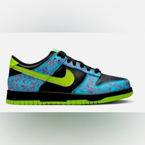 Nike dunks Let’s dance size 7